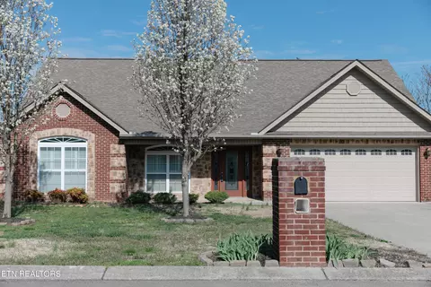 2007 Emma Ln, Maryville, TN 37803