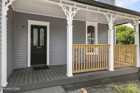506 Mulberry St, Loudon, TN 37774