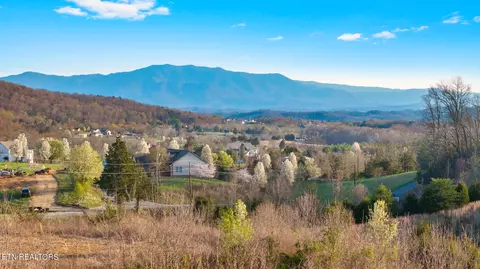 Megan View Lane, Sevierville, TN 37876