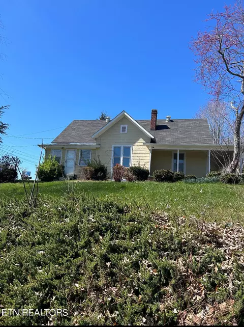 131 Westmoreland St, Harrogate, TN 37752