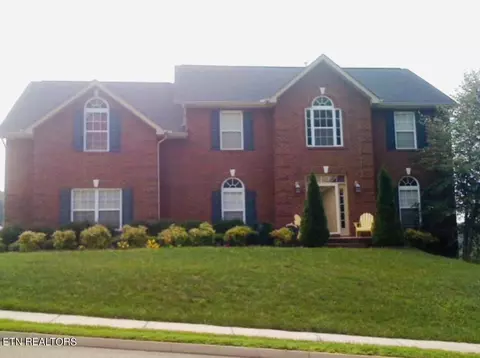 8314 Bay Gardens Ln #1, Knoxville, TN 37938