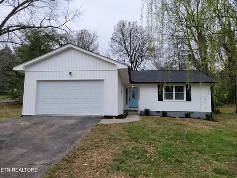 7217 Mcpeake Ln, Knoxville, TN 37909