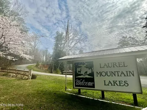 92 Polly Mountain Road, Madisonville, TN 37354