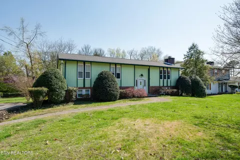 1208 Lovell View Dr, Knoxville, TN 37932