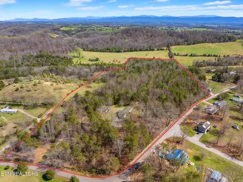1167 Cloyds Church Rd, Greenback, TN 37742