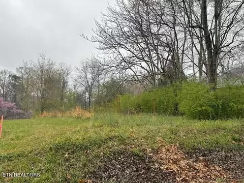 321 Tigitsi Way, Loudon, TN 37774
