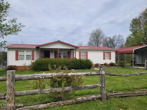 180 Kirkland Private Dr, Greenback, TN 37742