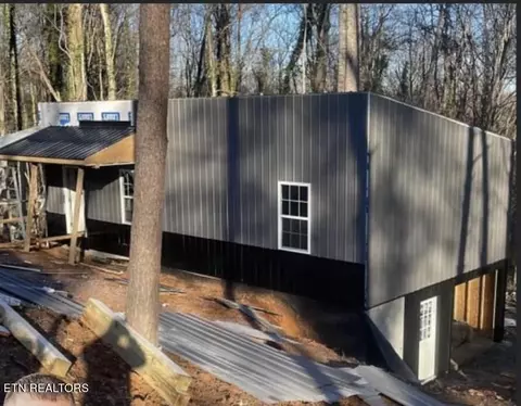 968 Hall Dr, Morristown, TN 37813