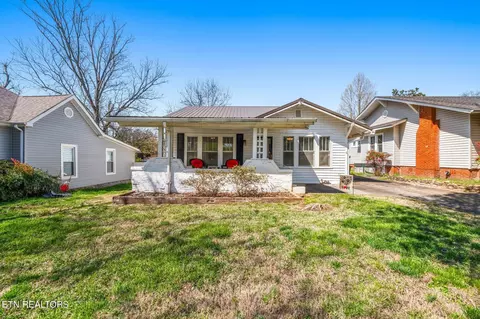 810 Louisiana Ave, Etowah, TN 37331