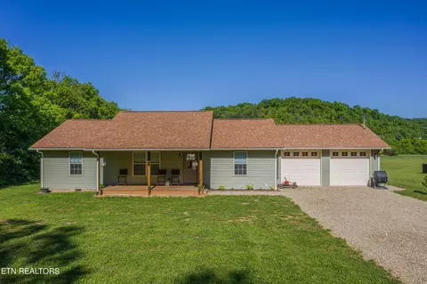1151 Camellia Rd, Newport, TN 37821