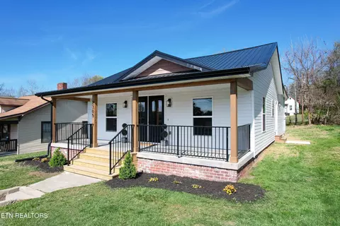 2305 E Glenwood Ave, Knoxville, TN 37917