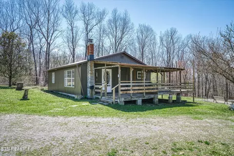 767 W Ridge Rd, Crossville, TN 38572