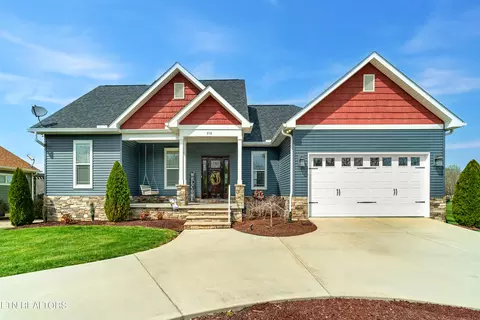 210 Walelu Tr, Vonore, TN 37885