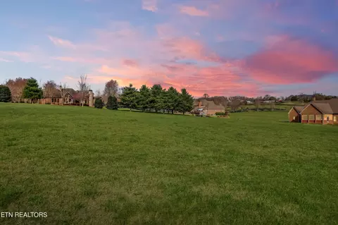 River Drive, Blaine, TN 37709