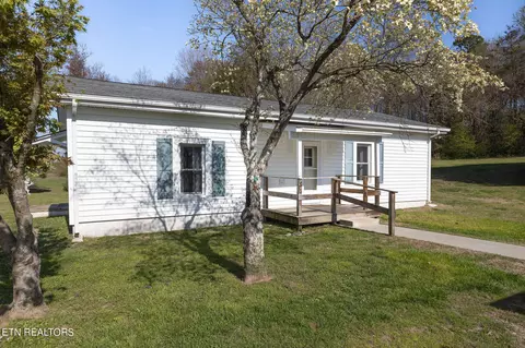 1270 E Hwy 70, Lenoir City, TN 37772