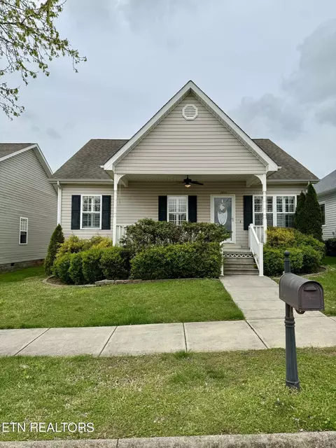 1011 Wentford Ave, Sweetwater, TN 37874