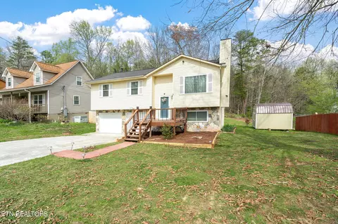 253 Doe Run Blvd, Clinton, TN 37716