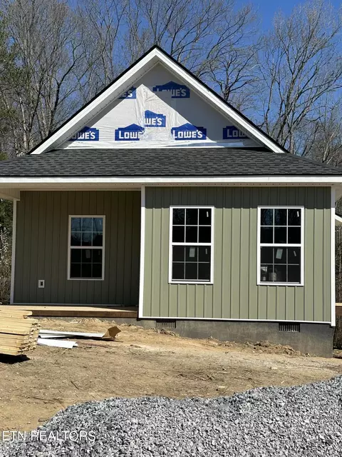 2344 Scenic Mountain Dr, Sevierville, TN 37876