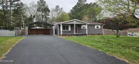 836 Lafollette Dr, Maryville, TN 37801