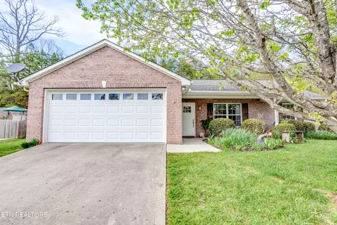 8609 Rayworth Tr, Powell, TN 37849