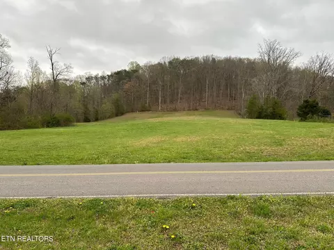 1946 W Brushy Valley Dr, Powell, TN 37849