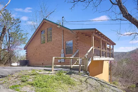 2025 Tiffany Way, Sevierville, TN 37862