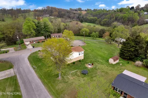 1107 Plum Ct, Talbott, TN 37877 photo 4