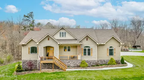 282 Bush Rd, Clinton, TN 37716