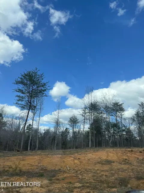 Industrial Access Circle, Benton, TN 37307