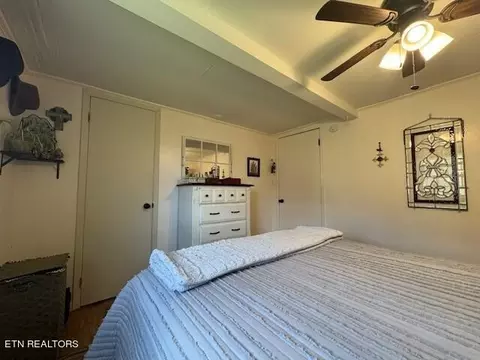 Bedroom - 50 Conley Hill Rd, Bledsoe, KY 40810 photo 3 of 3