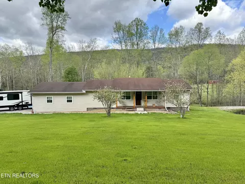 4115 Back Valley Rd, Evensville, TN 37332