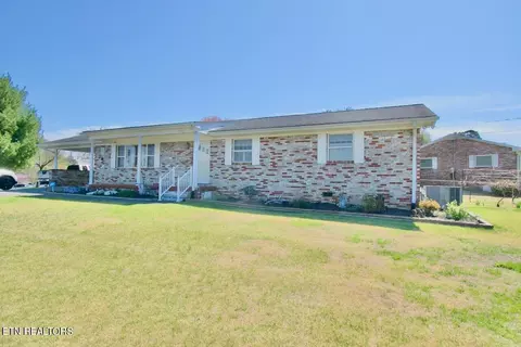 202 Melbourne Dr, Maryville, TN 37804