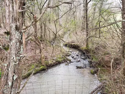 16011 Blue Springs Rd, Philadelphia, TN 37846