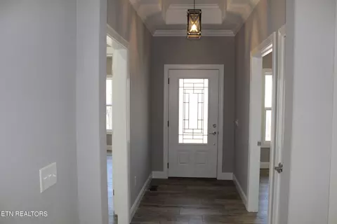 Entry Way - 1127 Arrowhead Rd, Monterey, TN 38574 photo 1 of 1