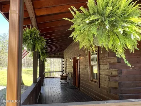 Exterior - 570 Farner Rd, Farner, TN 37333 photo 3 of 9