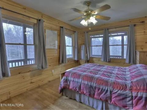 Bedroom - 570 Farner Rd, Farner, TN 37333 photo 1 of 5