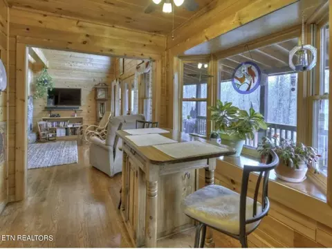 Dining - 570 Farner Rd, Farner, TN 37333 photo 2 of 2
