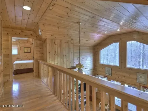 Entry Way - 570 Farner Rd, Farner, TN 37333 photo 1 of 2