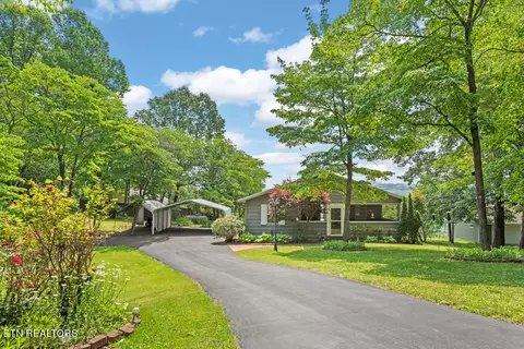 270 Dogwood Acres, La Follette, TN 37766