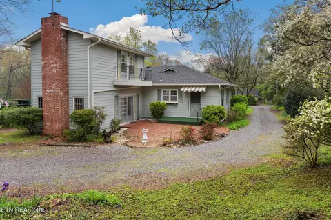 1214 Woodward Park, Athens, TN 37303