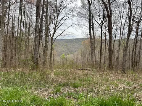 Apache Rd, Jamestown, TN 38556