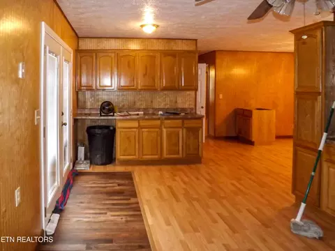 Kitchen - 117 Black Diamond Dr, Ewing, VA 24248 photo 2 of 2