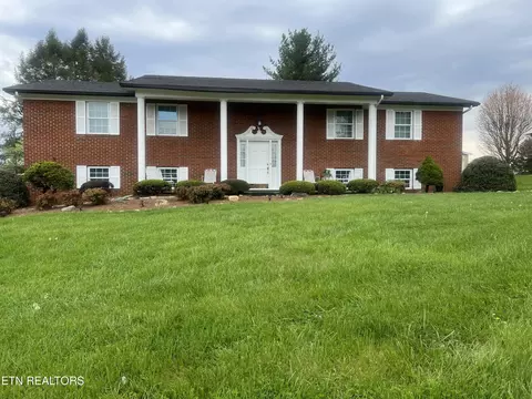 108 Mayview Dr, Powell, TN 37849