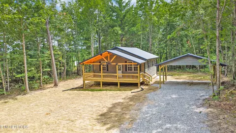 120 Murray Ln, Jamestown, TN 38556