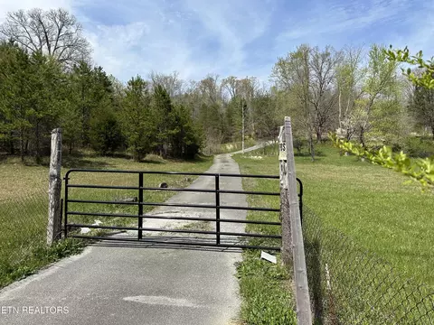 2439 W State 68 Hwy, Decatur, TN 37322