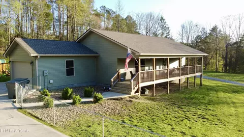 1014 Whites Mill Rd, Maryville, TN 37803