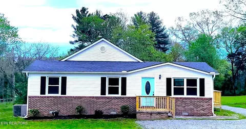 146 Hamil Rd, Friendsville, TN 37737