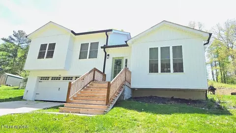 280 Reagan St, Harrogate, TN 37752