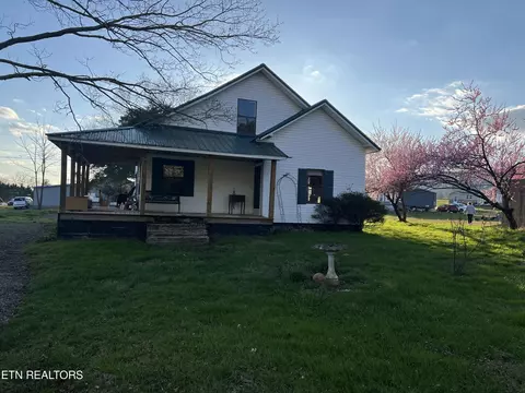 874 Smokey Rd, Rutledge, TN 37861 photo 3