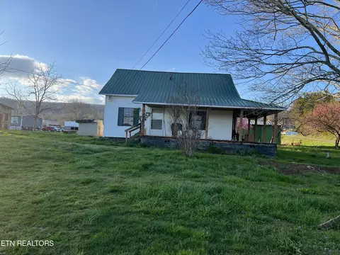 874 Smokey Rd, Rutledge, TN 37861